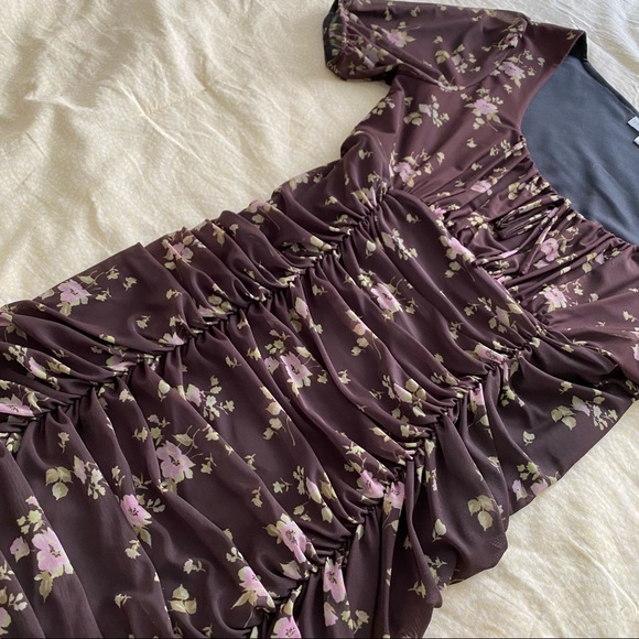 Brown Floral Ruched Mini Dress - Picture 4 of 5